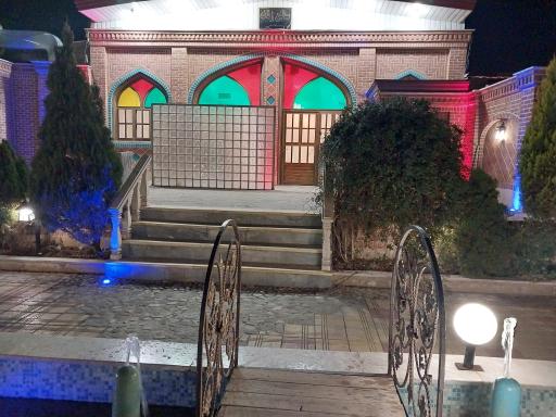 عکس سفره خانه سنتی شبهای ساوه