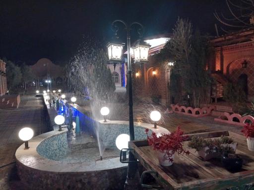 عکس سفره خانه سنتی شبهای ساوه