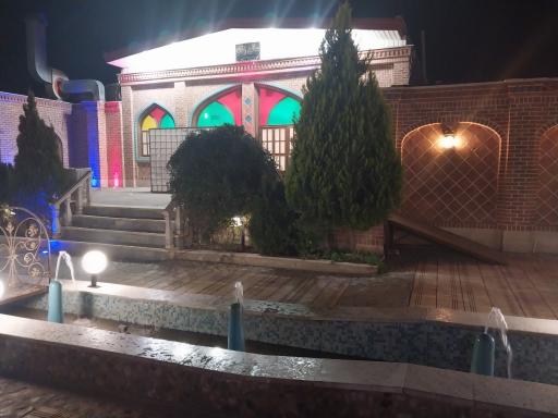 عکس سفره خانه سنتی شبهای ساوه