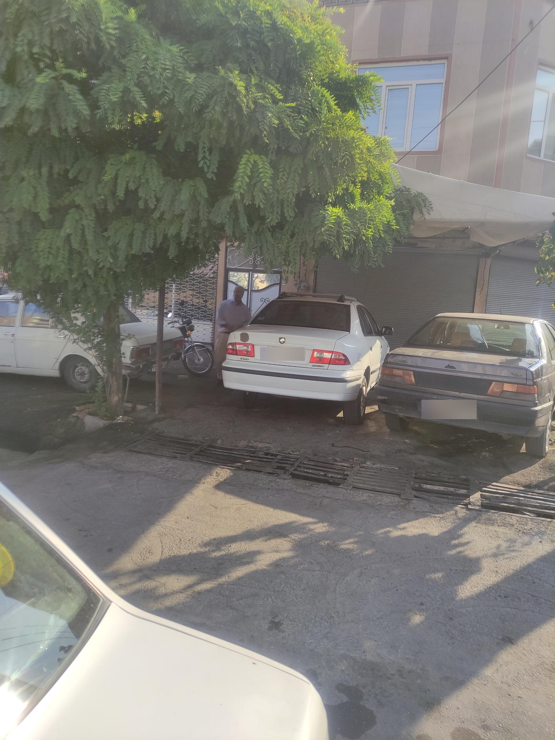 عکس مکانیکی حسن زولفی مرند