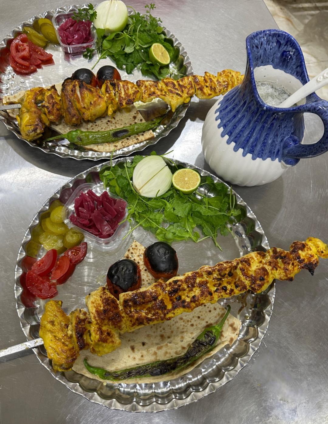 عکس رستوران گلخانه ایمان