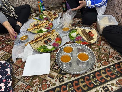 عکس رستوران گلخانه ایمان