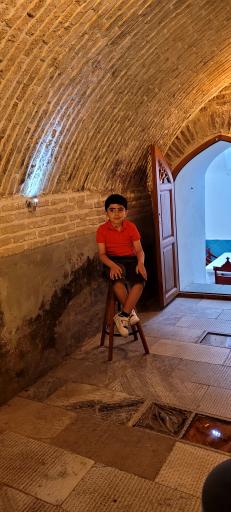 عکس رستوران و مجموعه تاریخی حمام گپ