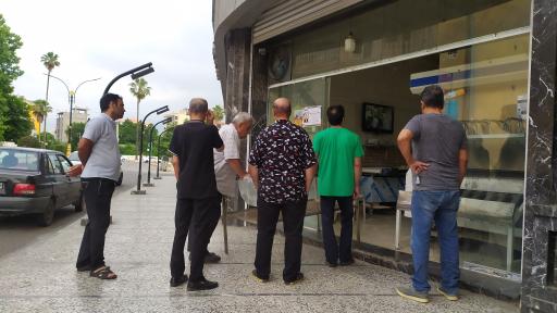 عکس نانوایی دهکده شیرین (نان بربری)