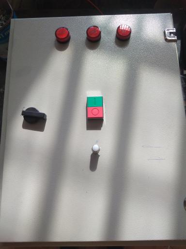 عکس برق صنعتی آلفا