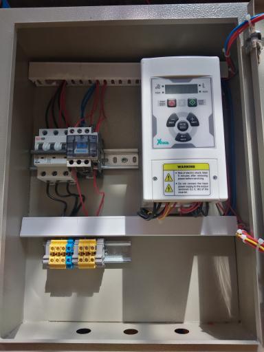 عکس برق صنعتی آلفا