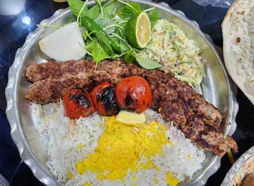 عکس کباب ساطوری اشرفی
