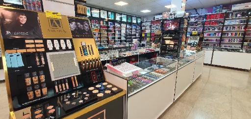 عکس فروشگاه آرایشی و بهداشتی مصطفی