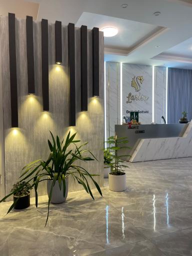 عکس مجموعه زیبایی لاریسا