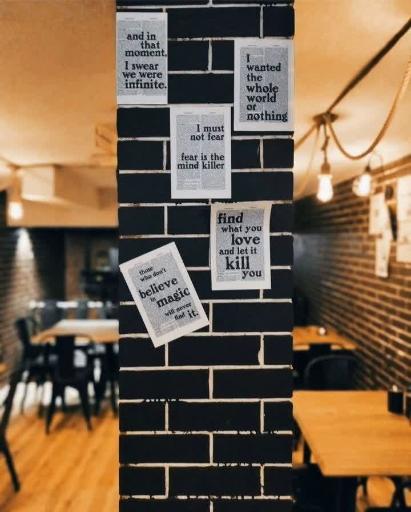 عکس کافه کتاب شریف