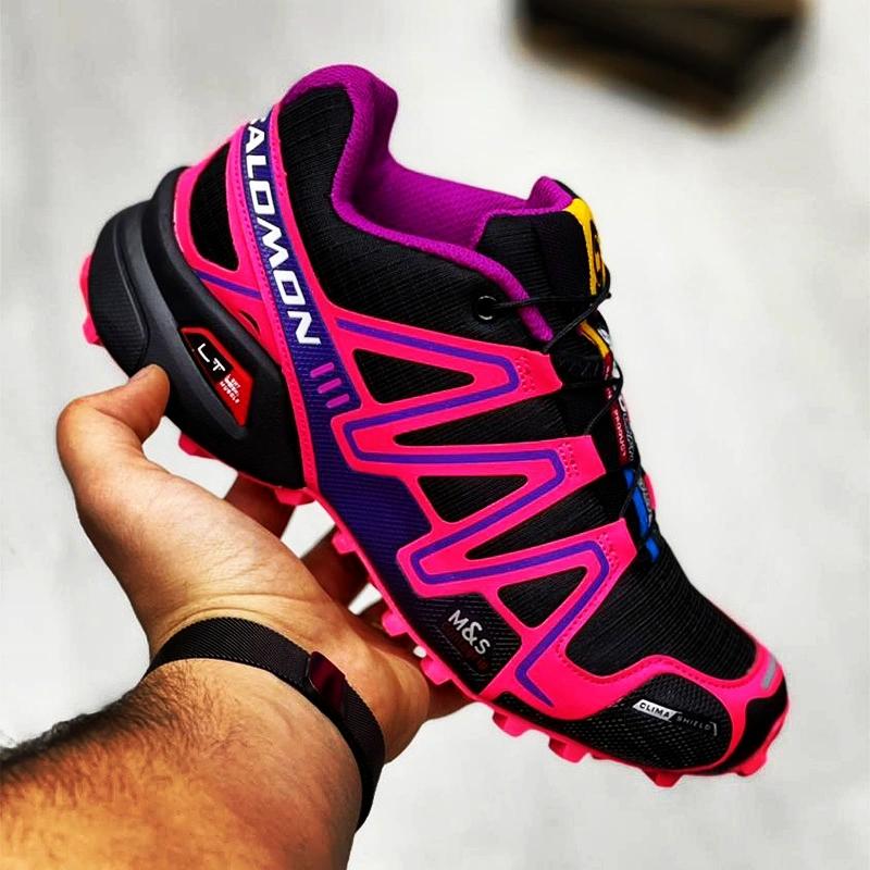 عکس تاناکورا کفش خوش پا