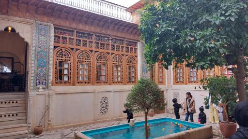 بوتیک هتل ایران مهر