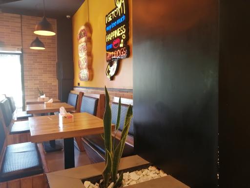 عکس رستوران تنورک