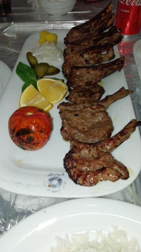 عکس رستوران پسران کریم 