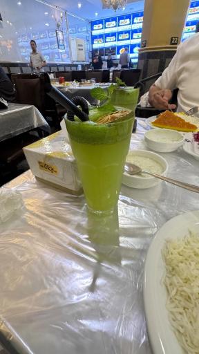 عکس رستوران پسران کریم 