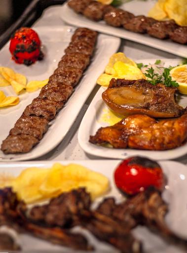 عکس رستوران پسران کریم 