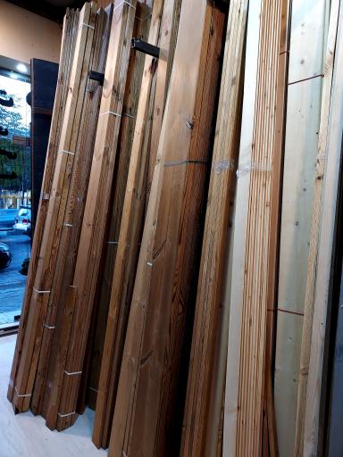 عکس فروشگاه فرانما چوب