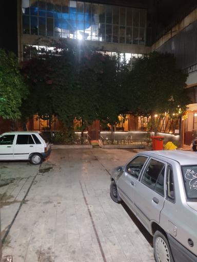 عکس مسافرخانه زند