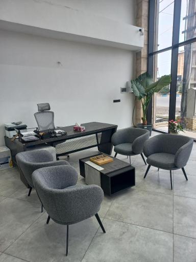 عکس گروه مشاورین املاک سپنتا