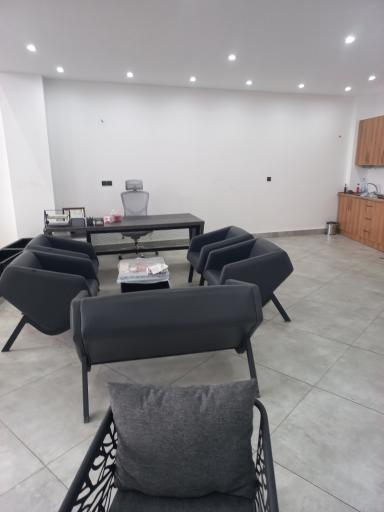 عکس گروه مشاورین املاک سپنتا