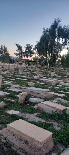 عکس آرامستان تاریخی دارالسلام