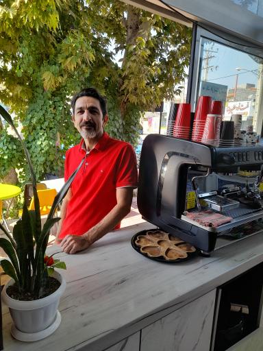 عکس کافه چنار