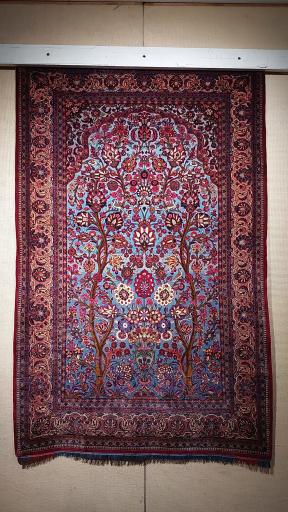 عکس موزه فرش ایران