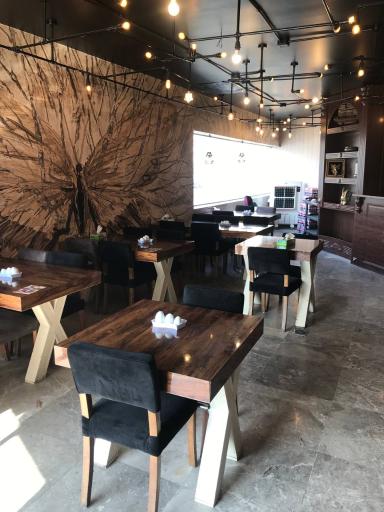 عکس کافه رستوران اصیل