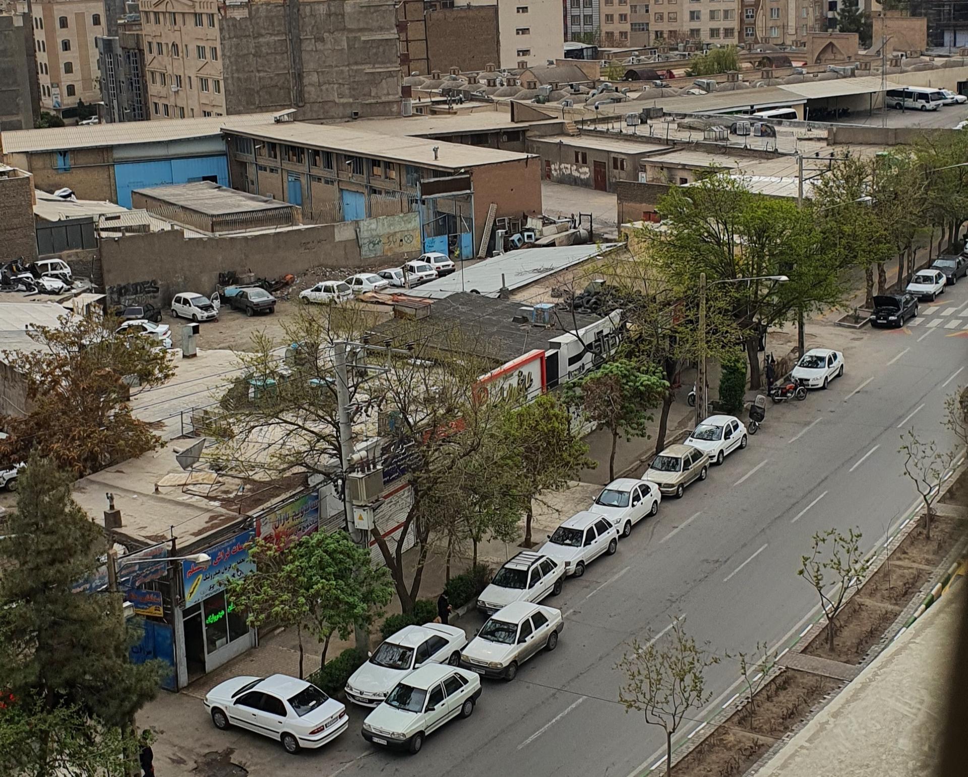 عکس صافکاری عادل