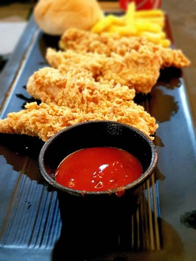 عکس رستوران دایان