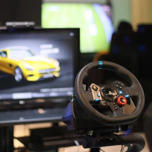 عکس گیم نت و کلوپ بازی های واقعیت مجازی