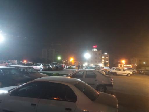 عکس پارکینگ شبانه روزی رضوان