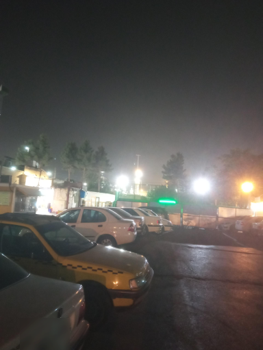 عکس پارکینگ شبانه روزی رضوان
