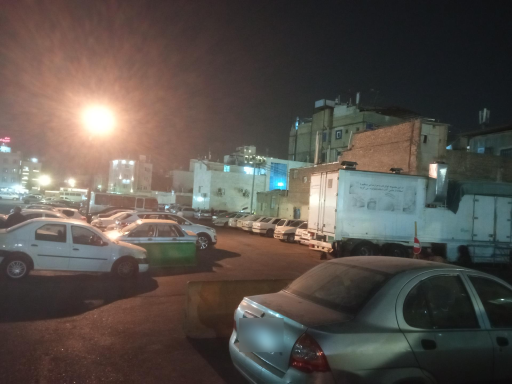 عکس پارکینگ شبانه روزی رضوان