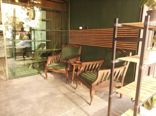 عکس کافی شاپ ماکان