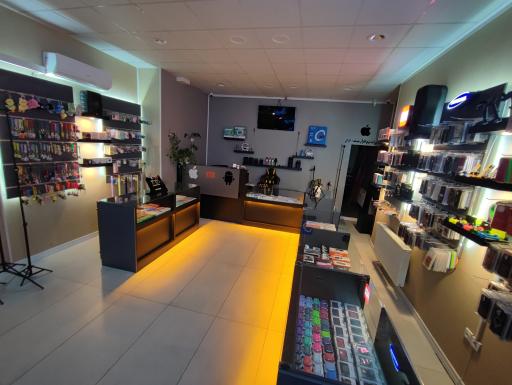 عکس موبایل آرتام ۲