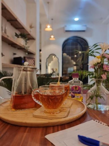 عکس کافه دمیت