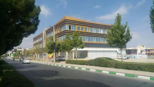 عکس مجتمع تجاری اداری اوپال