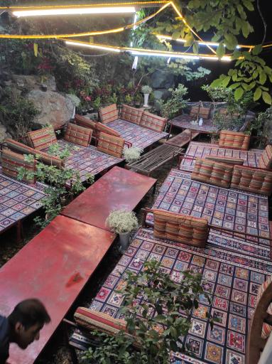 عکس رستوران قلمستان