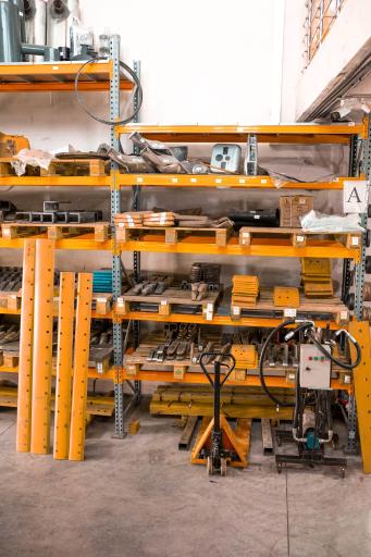 عکس تسیکو ( فروش قطعات ماشین آلات راهسازی و معدنی)