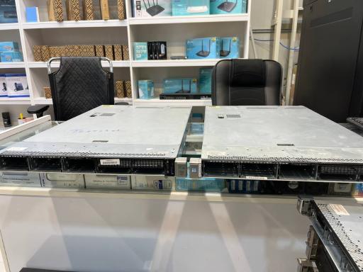 تجهیزات شبکه و کامپیوتر مجازی سازان 