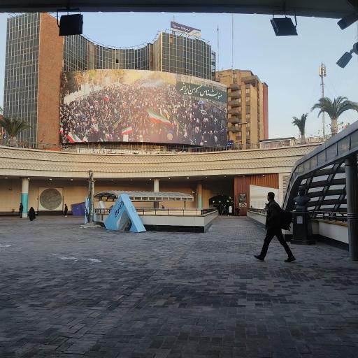 عکس میدان ولیعصر