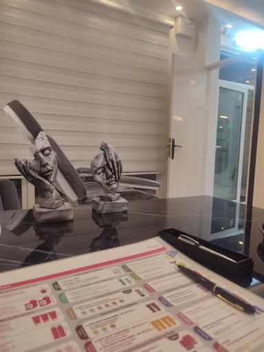 عکس کلینیک زیبایی و تناسب اندام یوطب