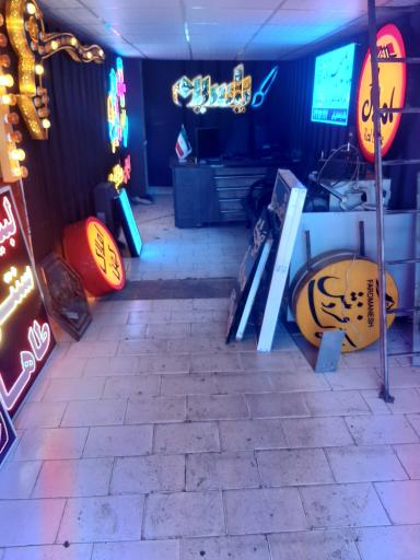 عکس نمایشگاه تابلو ساز یاسین