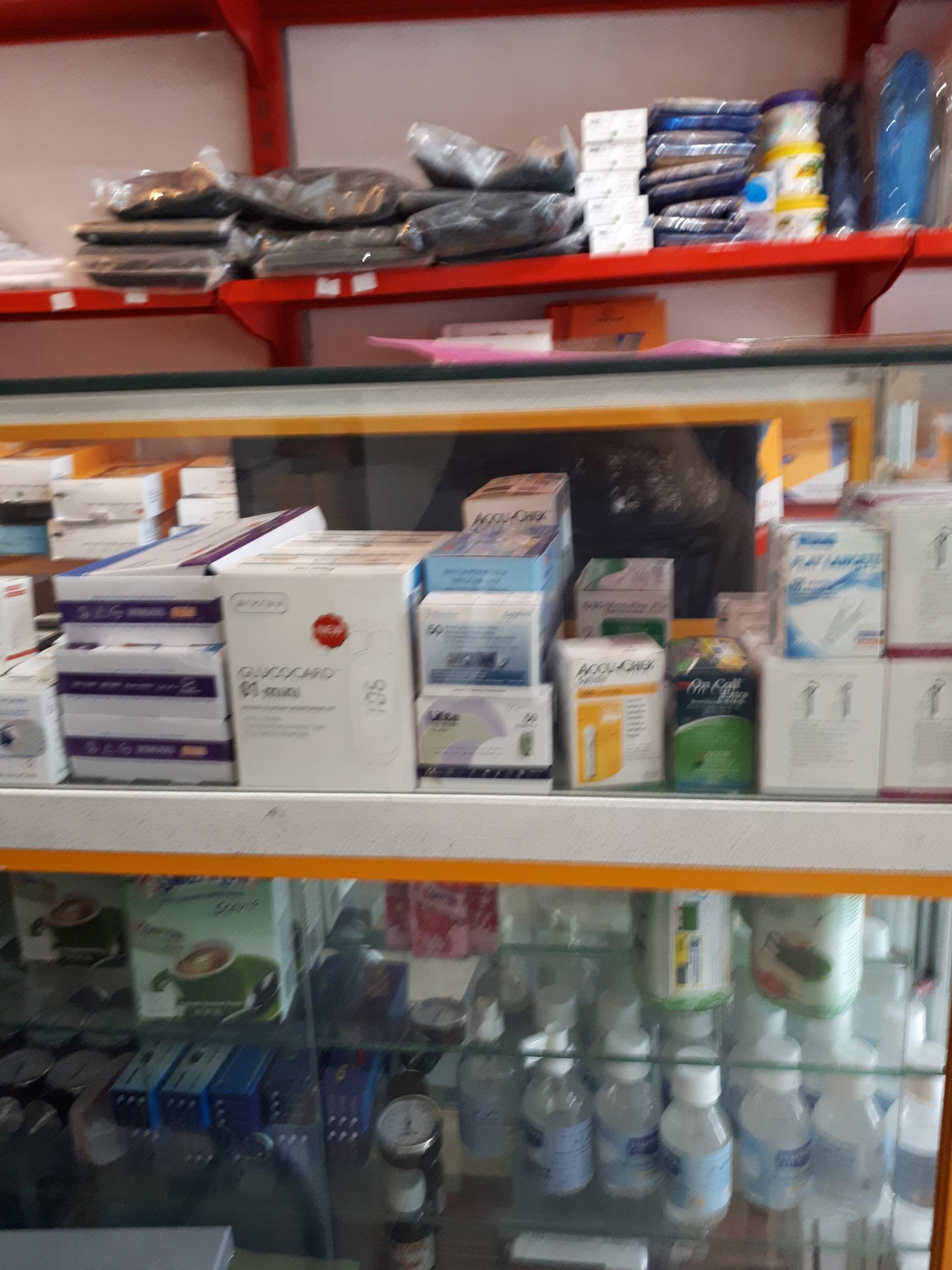 عکس تجهیزات پزشکی اکسیر طب شمال