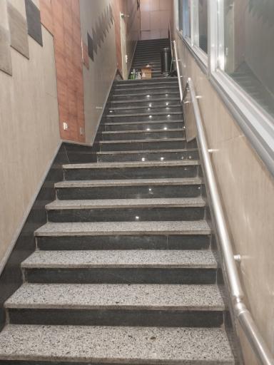 عکس سینما آزادی