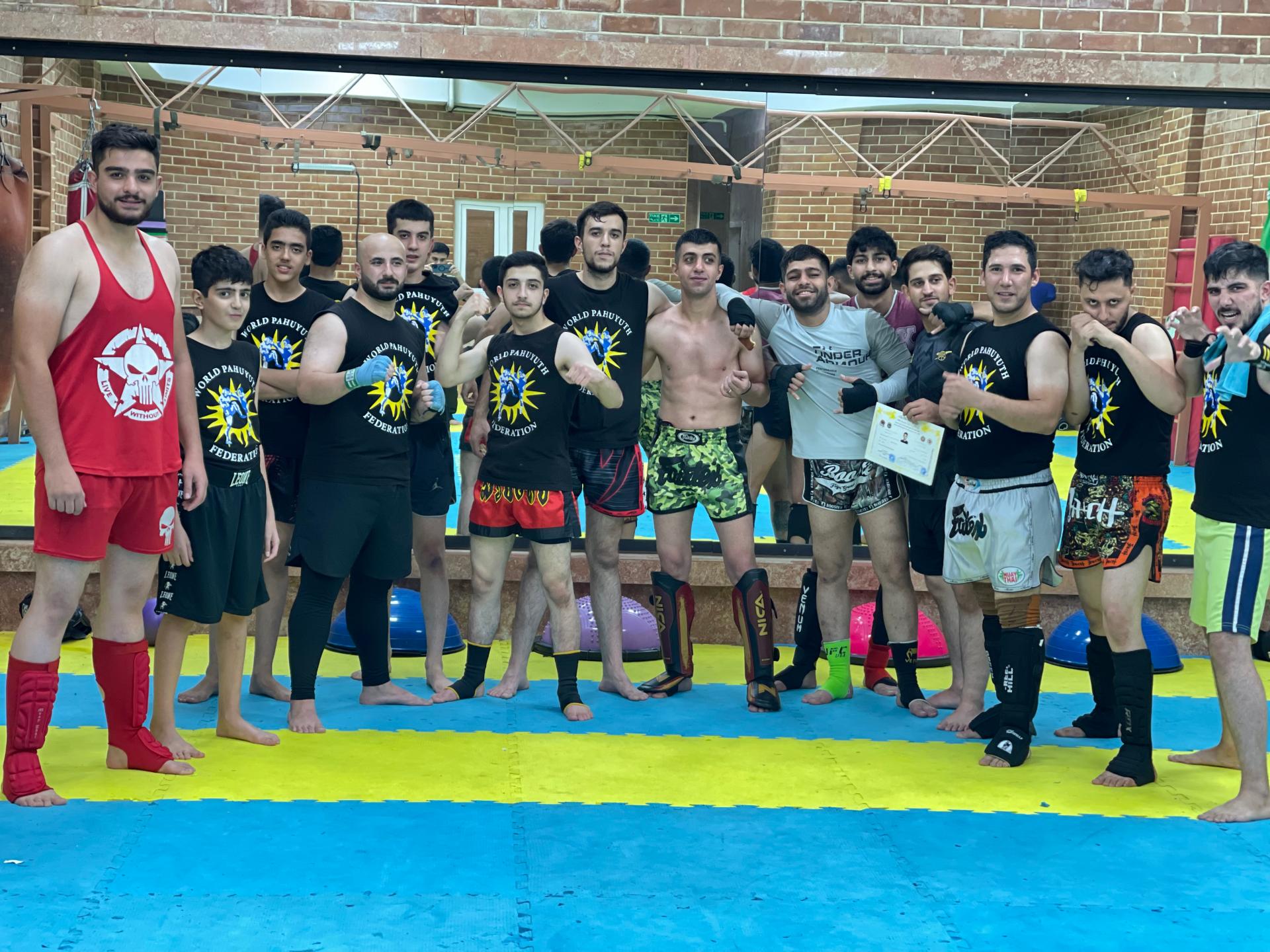 عکس باشگاه کیک بوکس مویتای