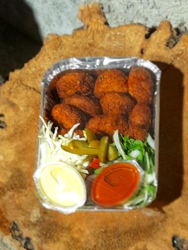 عکس فلافل و سمبوسه طالب