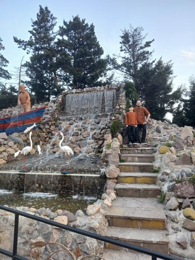 عکس مجتمع اقامتی و رستوران باران