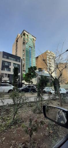 عکس برج آی تک